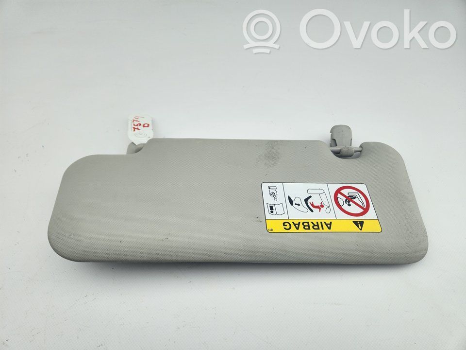 Sun visor