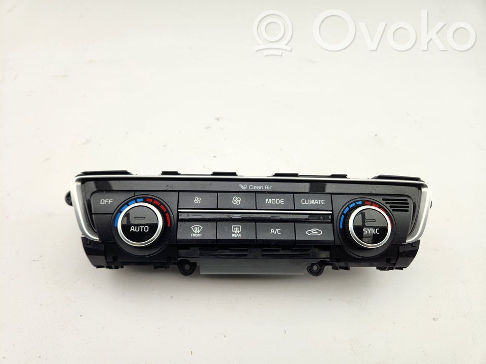 KIA Optima Climate control unit 