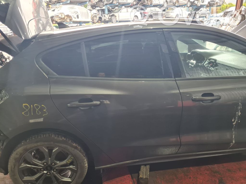 Ford Focus Galinės durys 