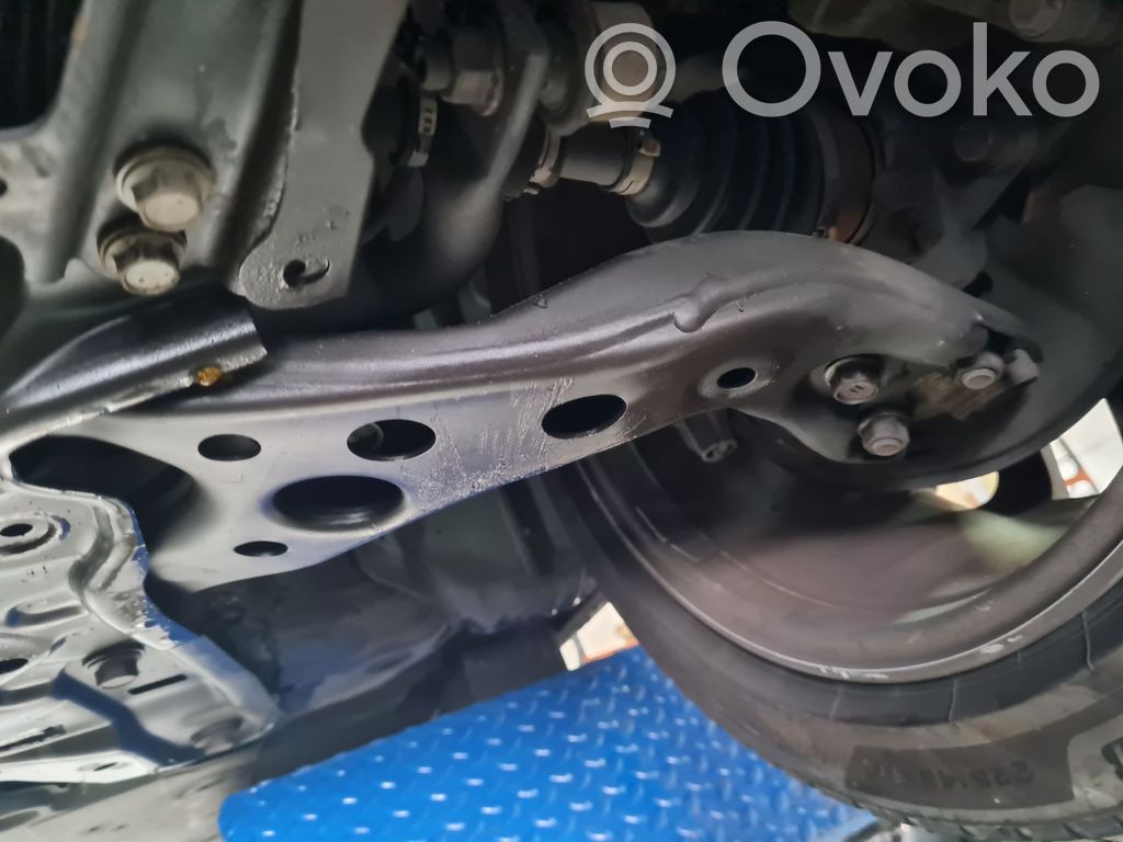 Toyota Corolla E160 E170 Рычаг 
