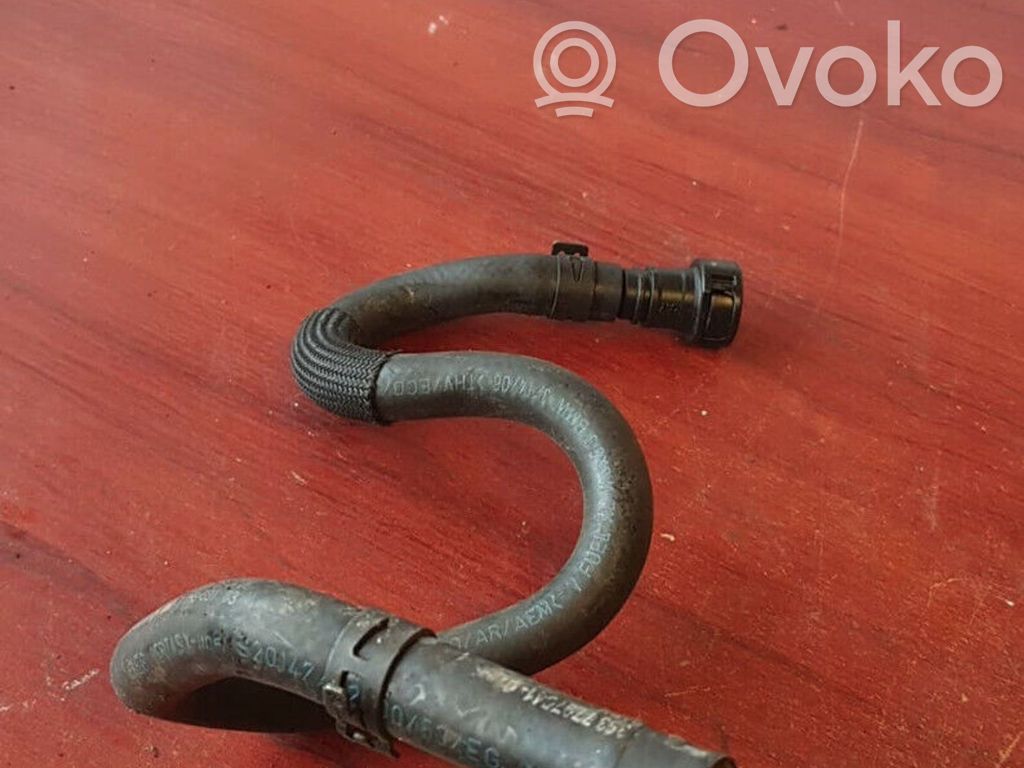 BMW 5 E60 E61 Fuel line pipe 