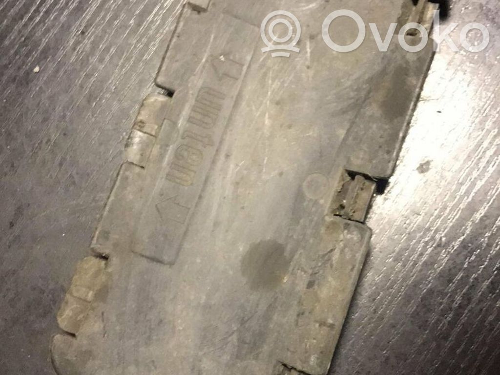 BMW 5 E60 E61 Kita išorės detalė 