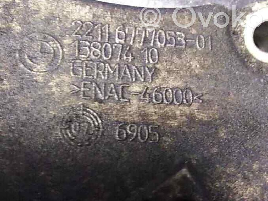 BMW 5 E60 E61 Engine mounting bracket 