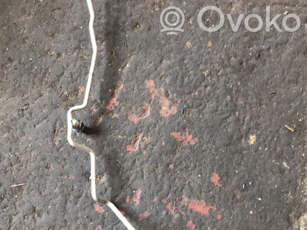 BMW 5 E60 E61 Air conditioning (A/C) pipe/hose 