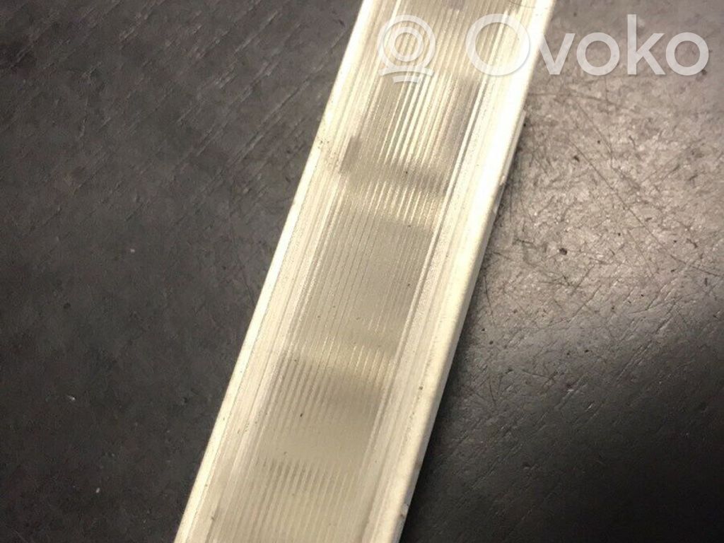 BMW 7 E38 Éclairage lumière plafonnier arrière 
