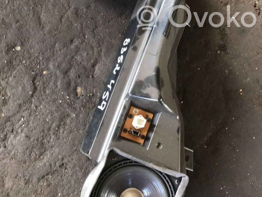 BMW 7 E38 Altavoz de la puerta trasera 
