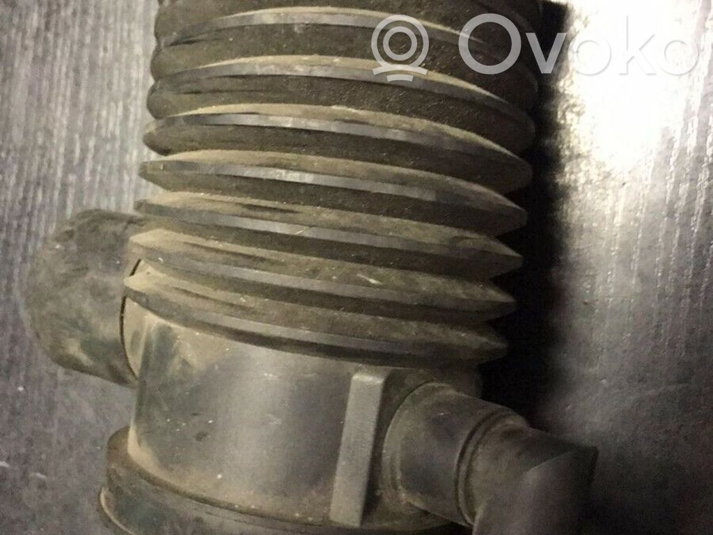 BMW 7 E38 Šļūtene (-es) / caurule (-es) 