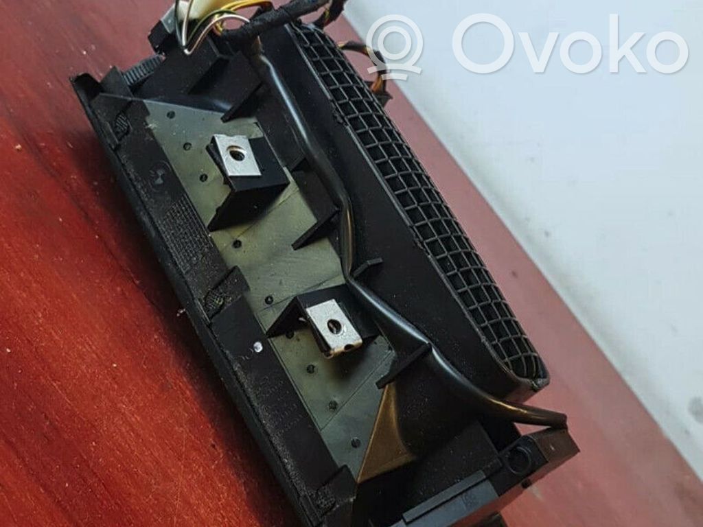 BMW X5 E53 Rear air vent grill 