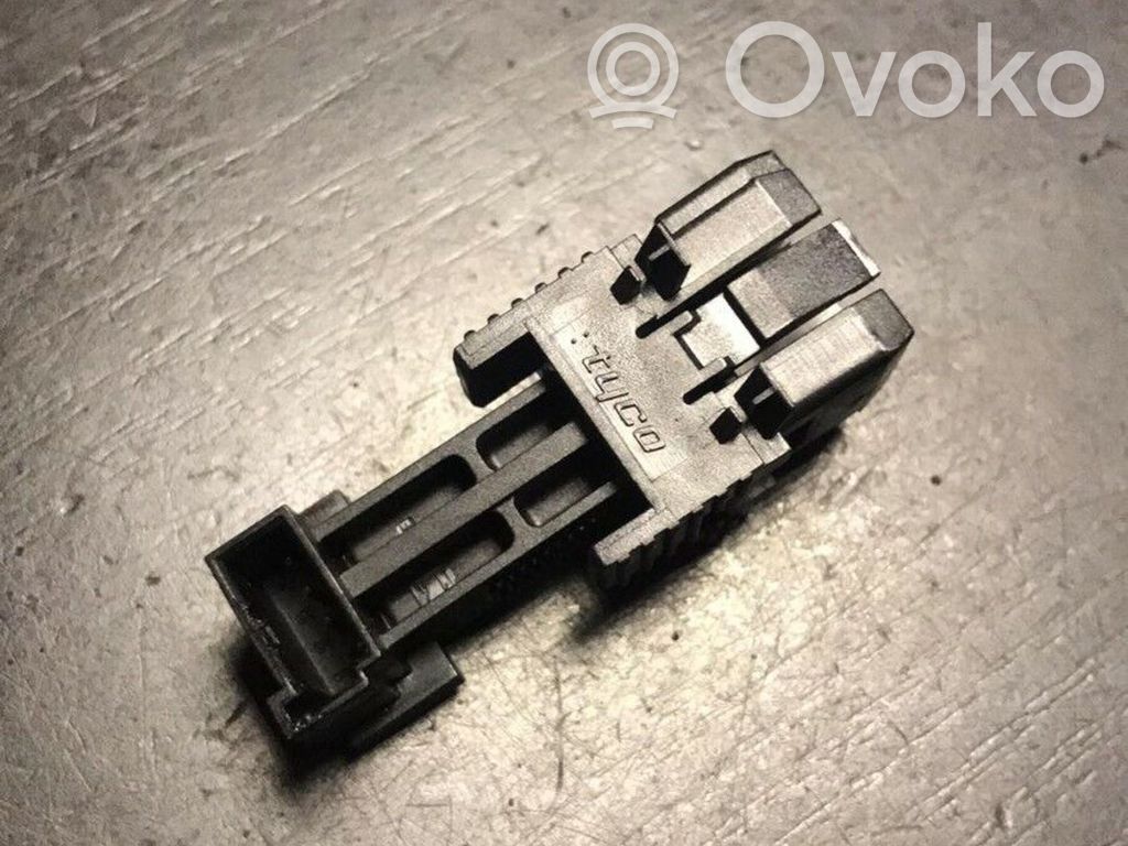 BMW X5 E53 Brake pedal sensor switch 