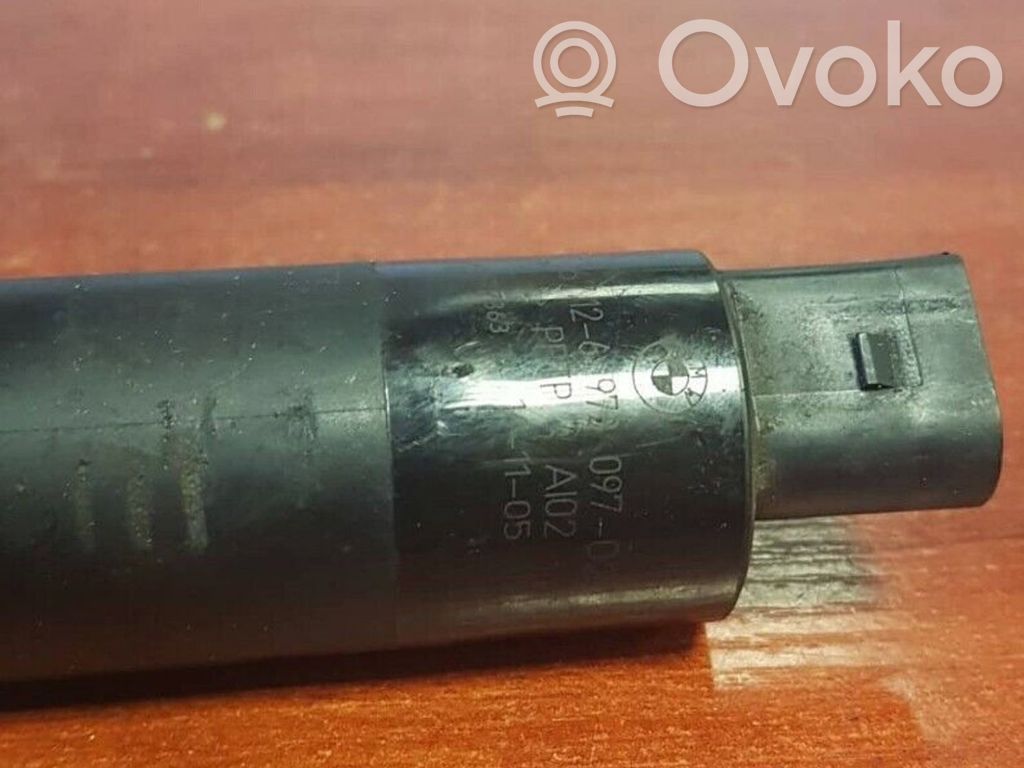 BMW 7 E65 E66 Headlight washer pump 
