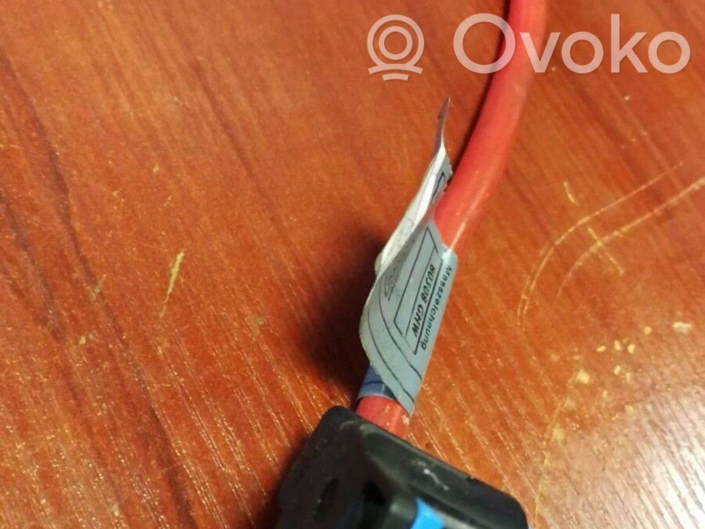 BMW 7 E65 E66 Pluskabel Batterie 