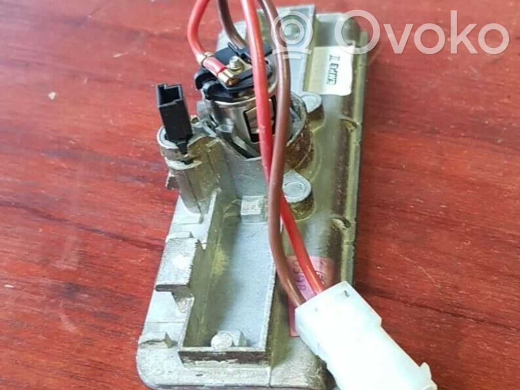 BMW 7 E38 12 V Socket (rear) 