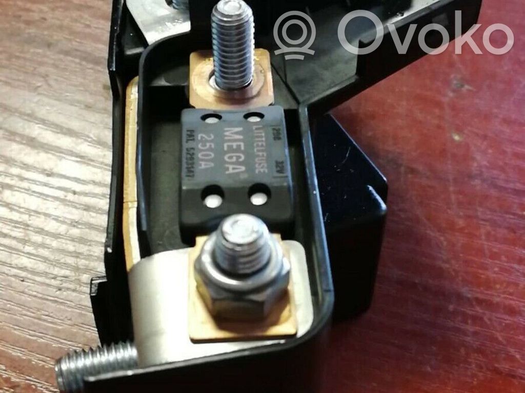 BMW 7 E65 E66 Cable positivo (batería) 