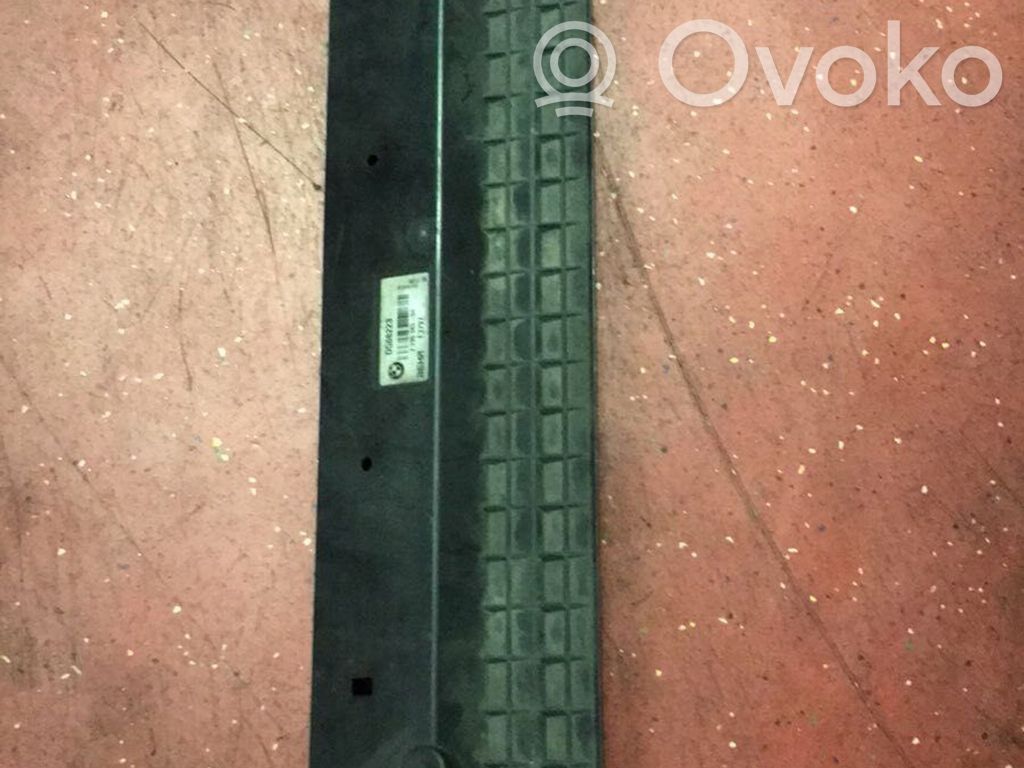 BMW 7 E65 E66 Radiator trim 