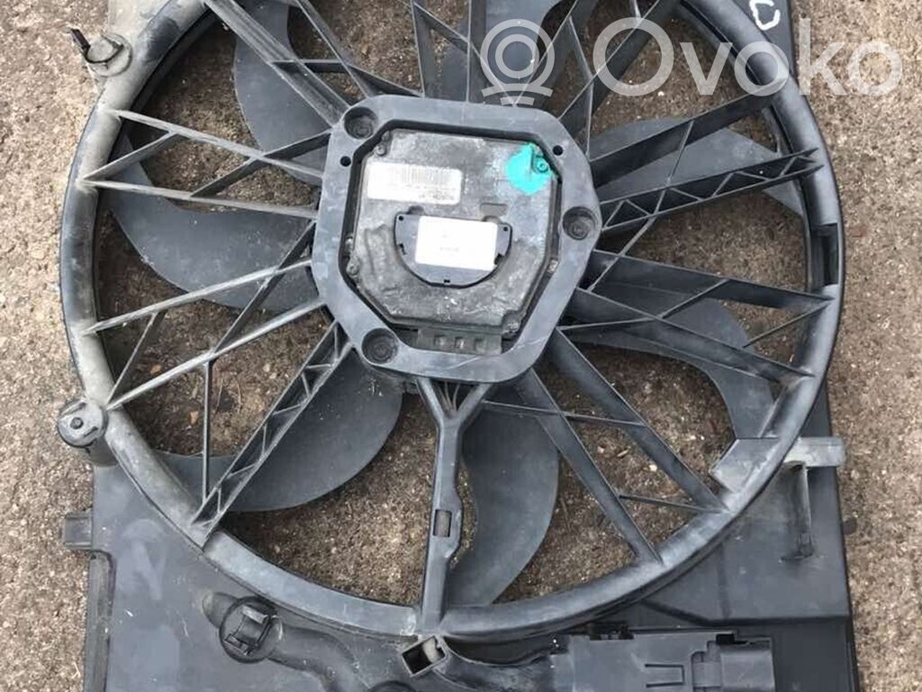 BMW 7 E65 E66 Elektrinis radiatorių ventiliatorius 