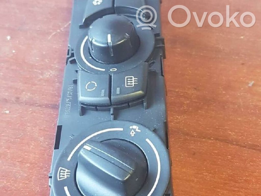 BMW 1 E81 E87 Climate control unit 
