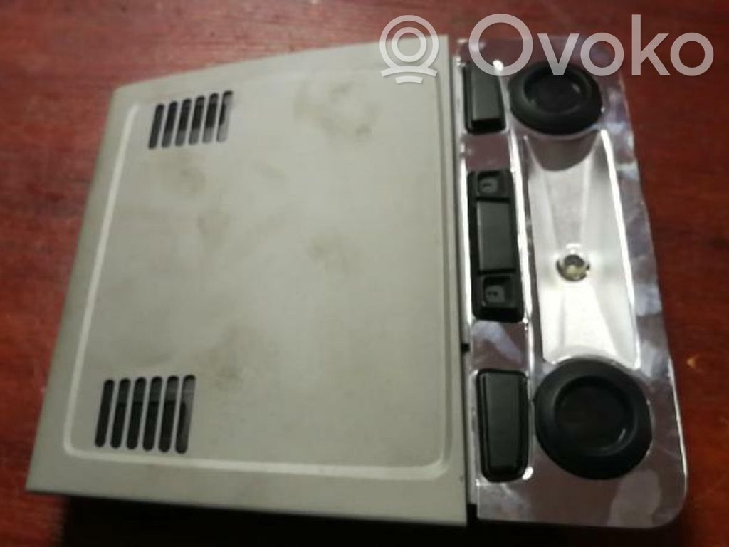 Front seat light   9137481