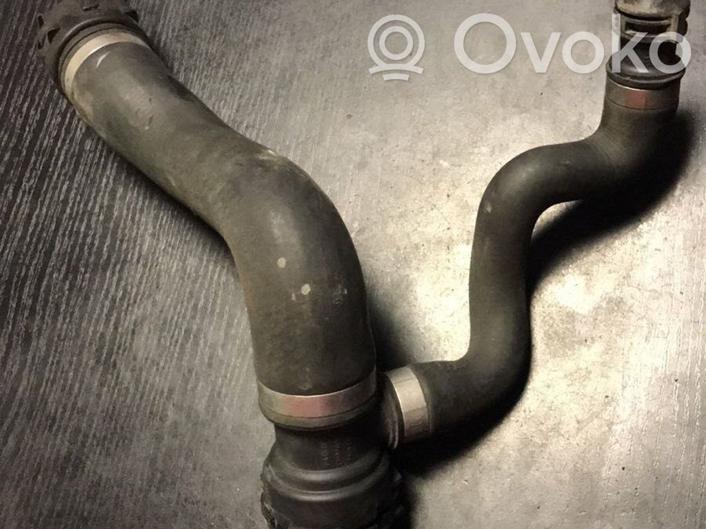 BMW 5 E60 E61 Engine coolant pipe/hose 