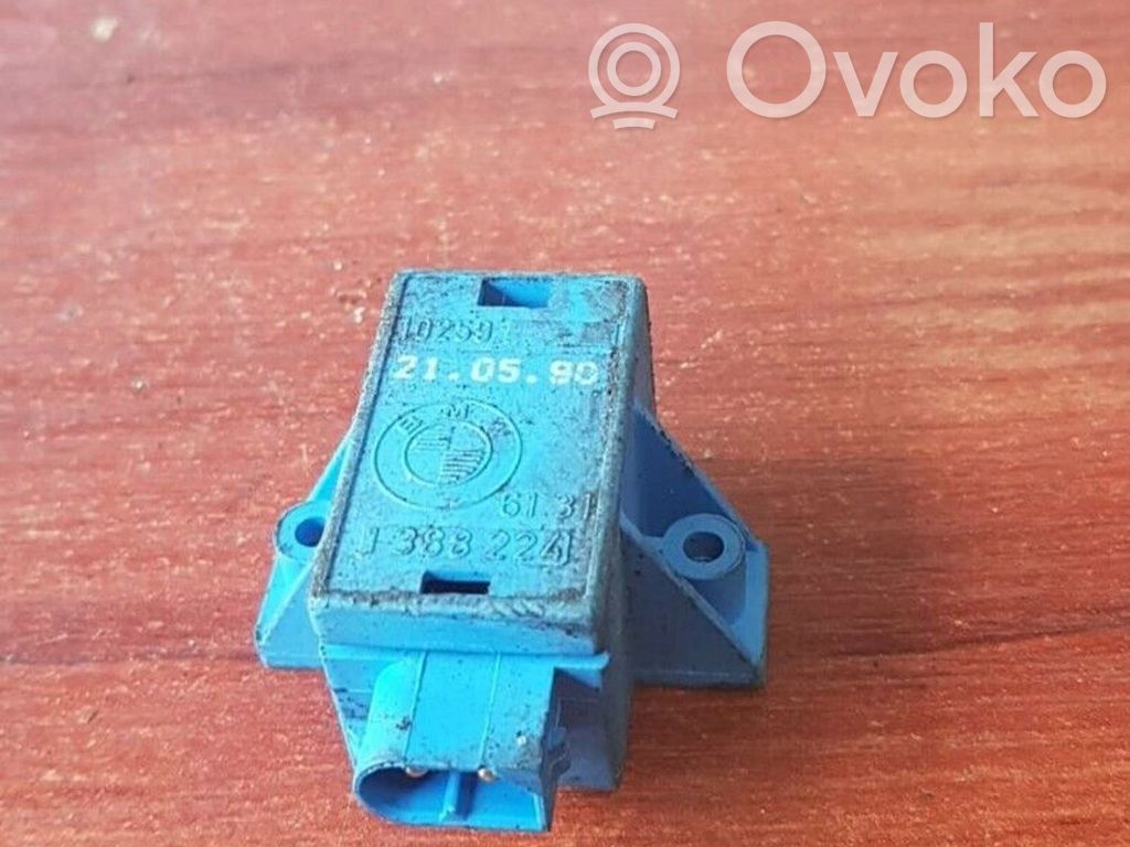 BMW 5 E34 Airbag deployment crash/impact sensor 