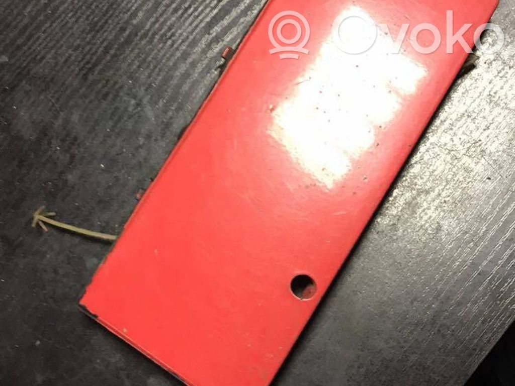BMW 5 E34 Abdeckung Deckel Abschleppöse vorne 