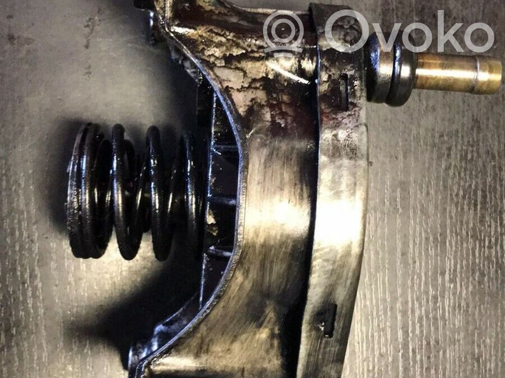 BMW 5 E34 Vacuum pump 