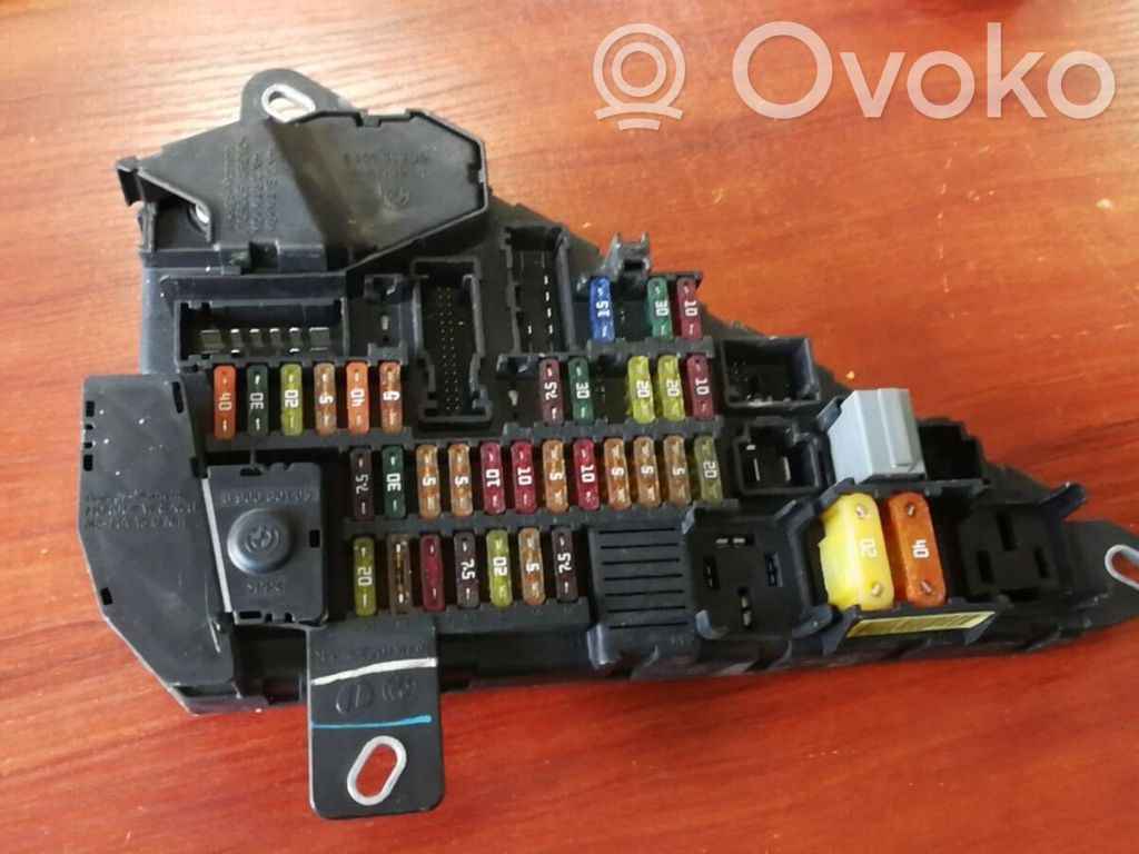 BMW 6 E63 E64 Fuse module 
