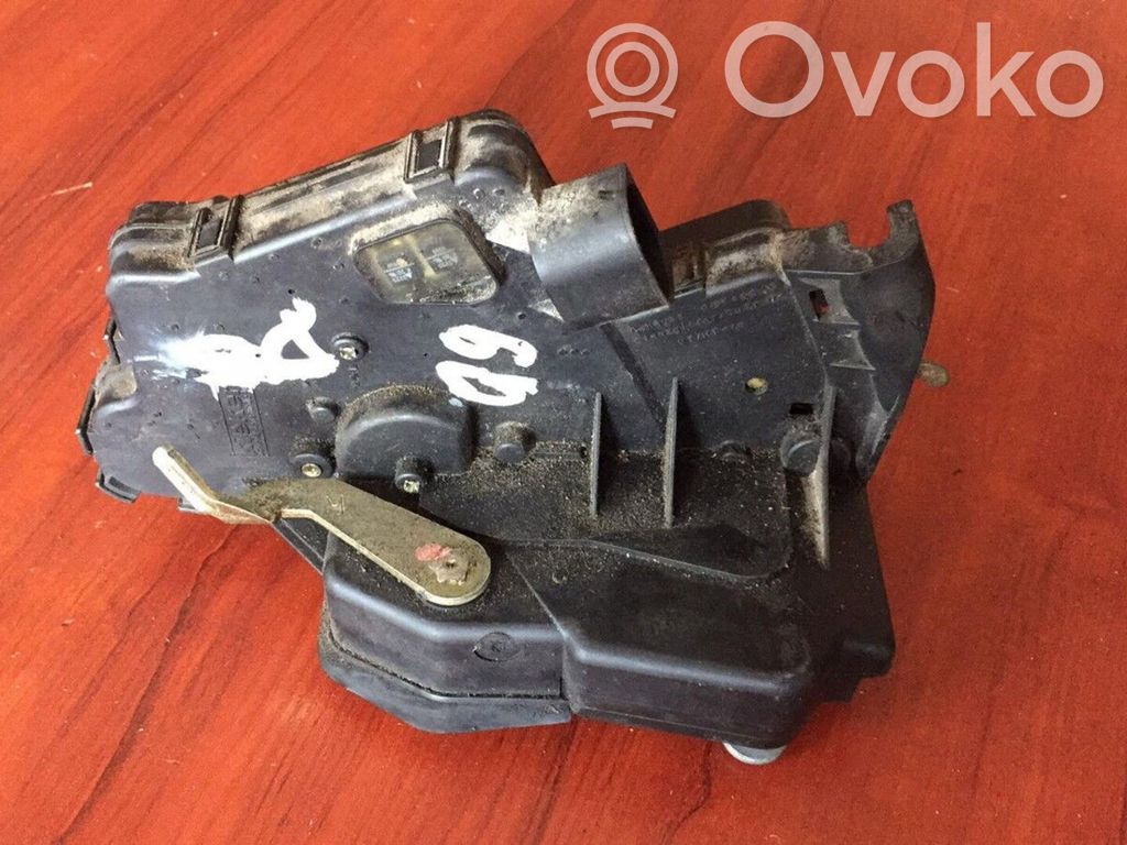 BMW 3 E46 Rear door lock 