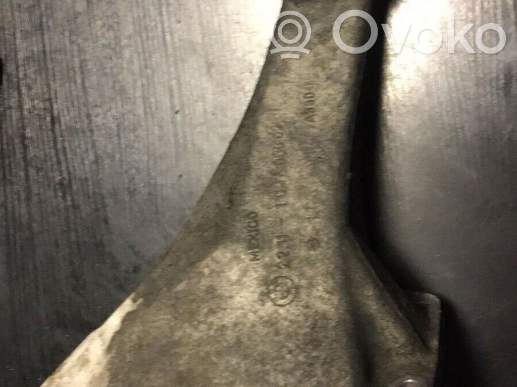 BMW X5 E53 Engine mounting bracket 