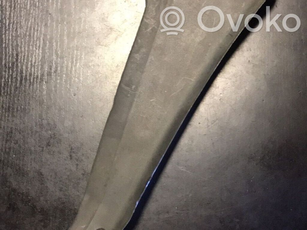 Takavalon osa   8218925