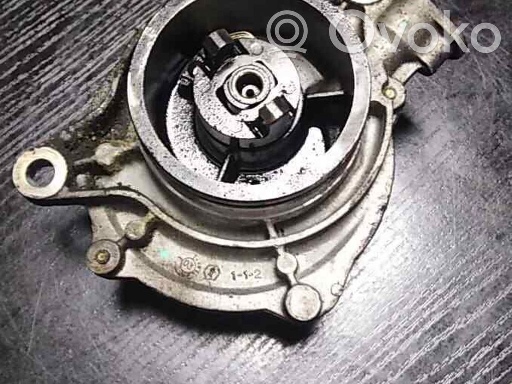 BMW 3 E46 Vacuum pump 
