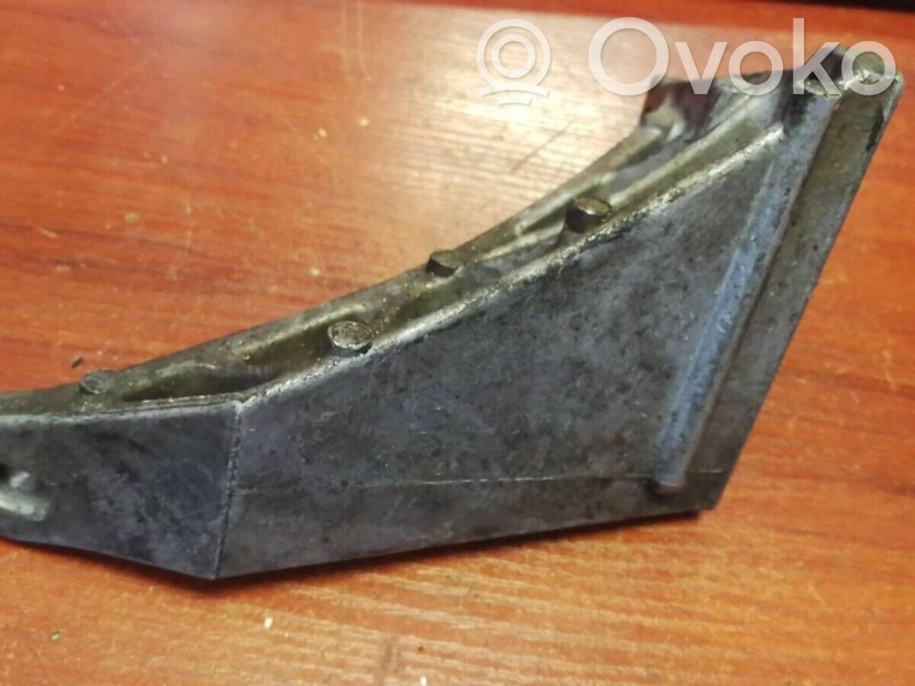 BMW 3 E46 Engine mounting bracket 