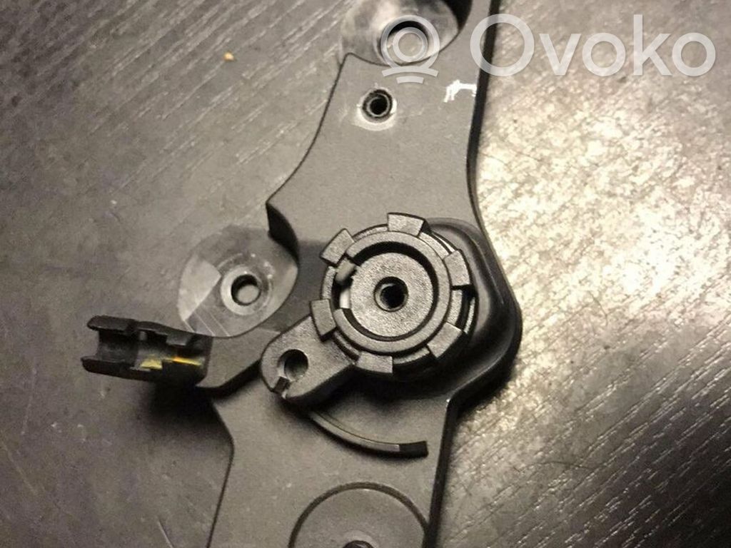 BMW 3 E92 E93 Engine bonnet (hood) release handle 