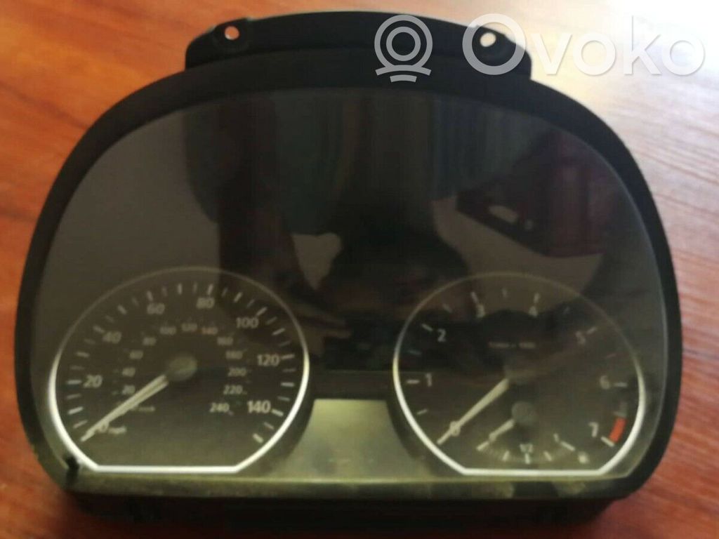 BMW 1 E81 E87 Speedometer (instrument cluster) 