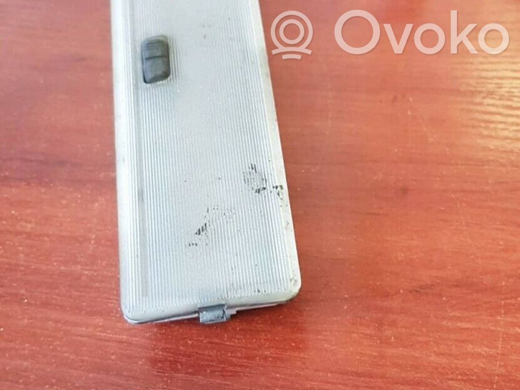 Front seat light   1374112
