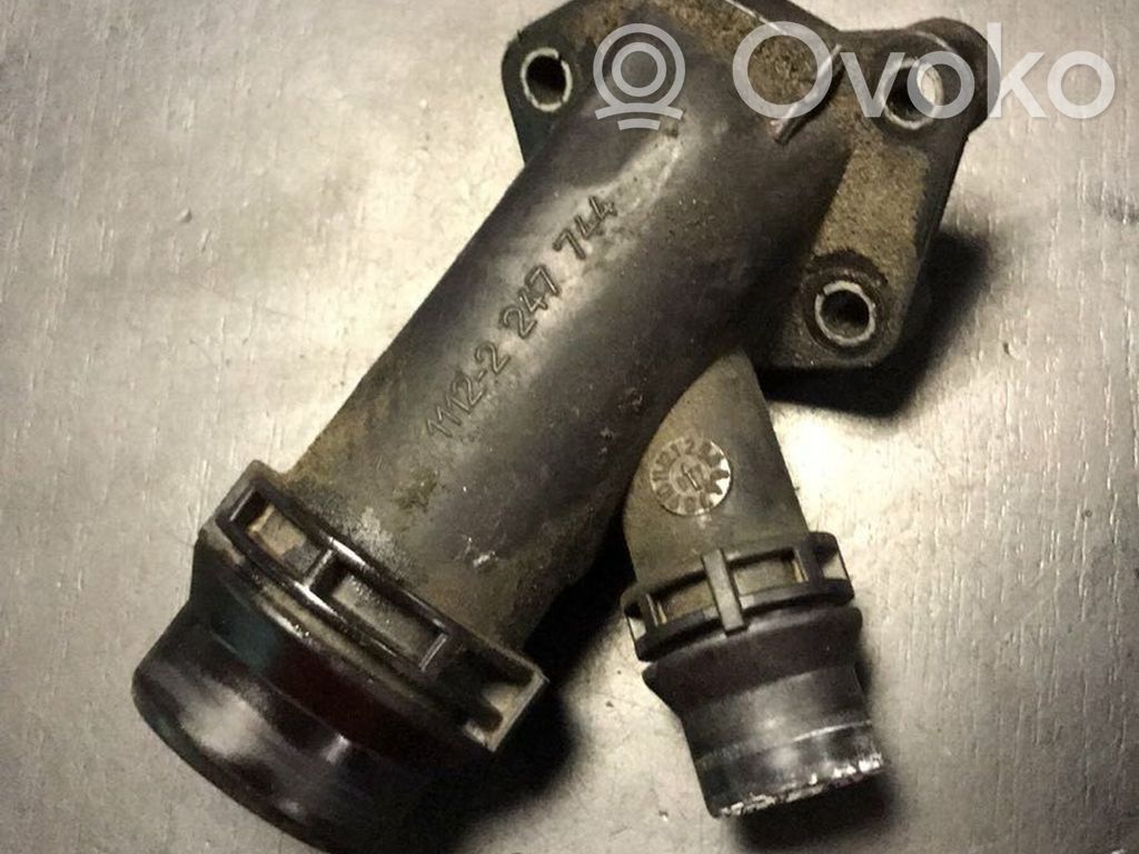 Engine coolant pipe/hose   2247744