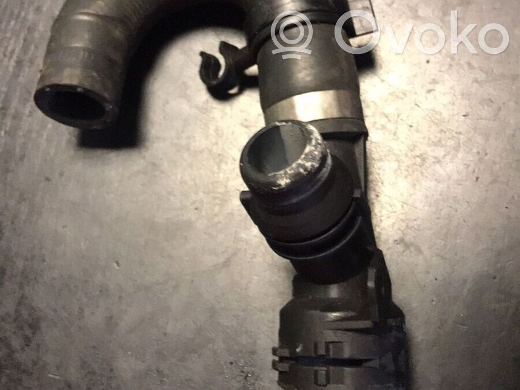 BMW 5 E60 E61 Engine coolant pipe/hose 