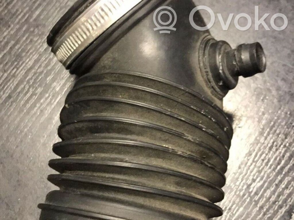 BMW 1 E81 E87 Šļūtene (-es) / caurule (-es) 