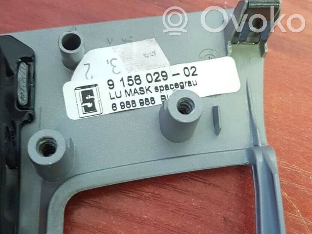 BMW 5 E60 E61 Kita panelės detalė 