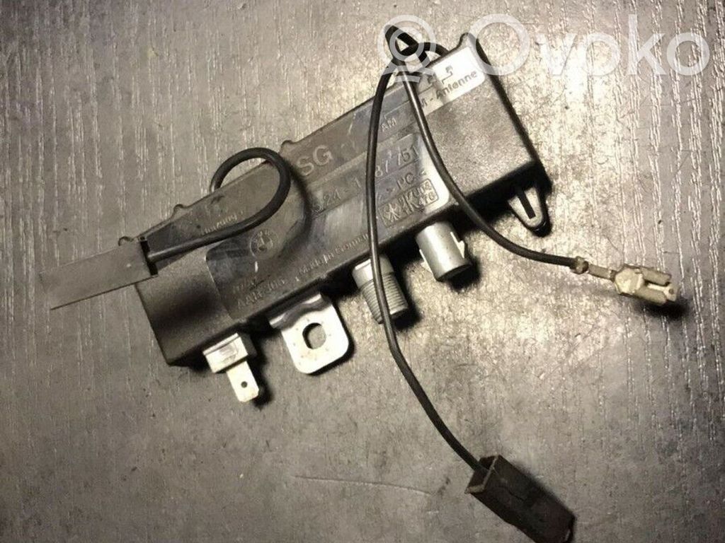 BMW 3 E36 Antenna control unit 