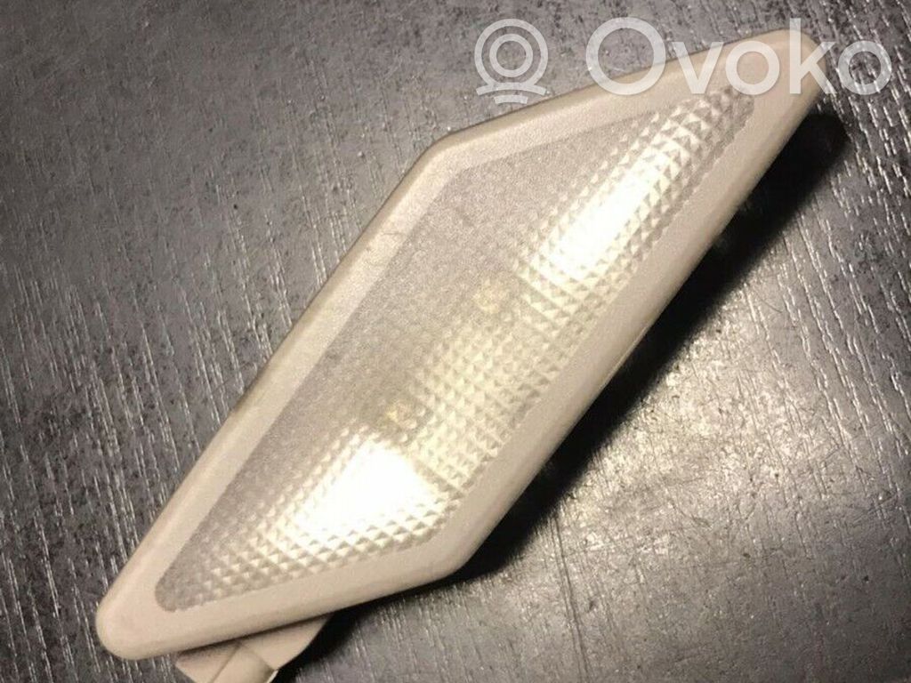 BMW 3 E36 Éclairage lumière plafonnier arrière 