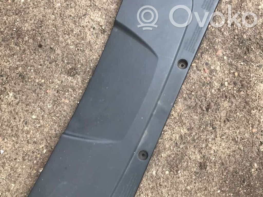 BMW 5 E60 E61 Ylempi jäähdyttimen ylätuen suojapaneeli 