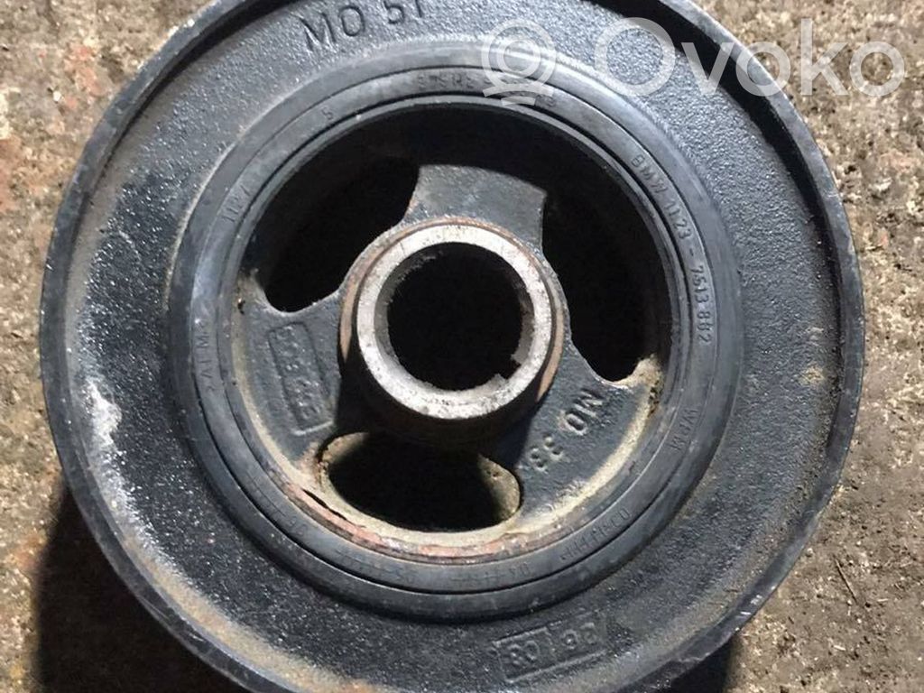 BMW 5 E60 E61 Crankshaft pulley 