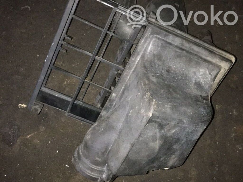 BMW 5 E39 Air filter box 