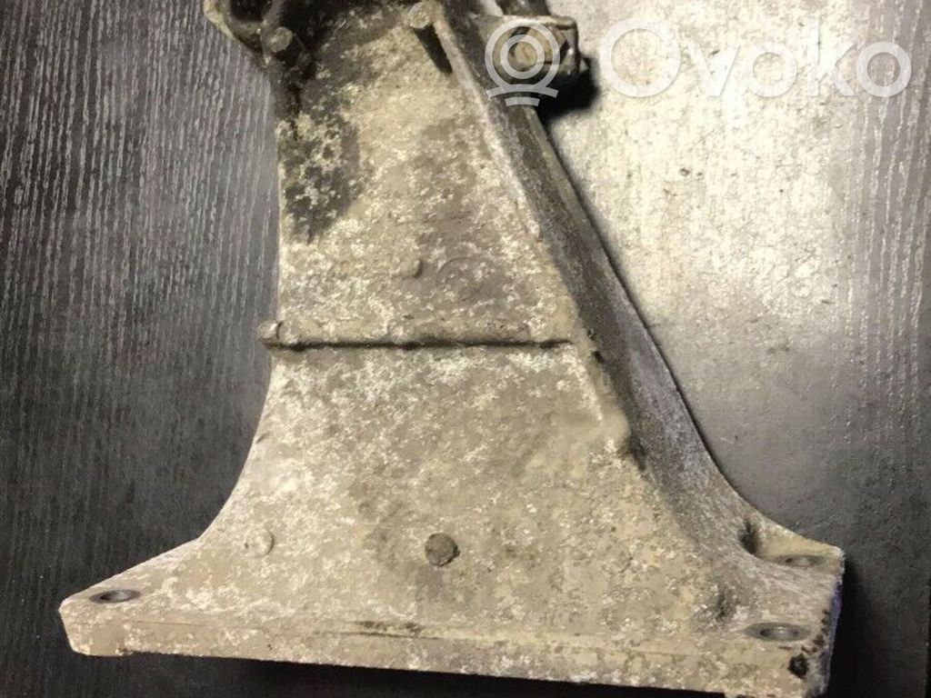 BMW 5 E39 Halterung Lager Motor 