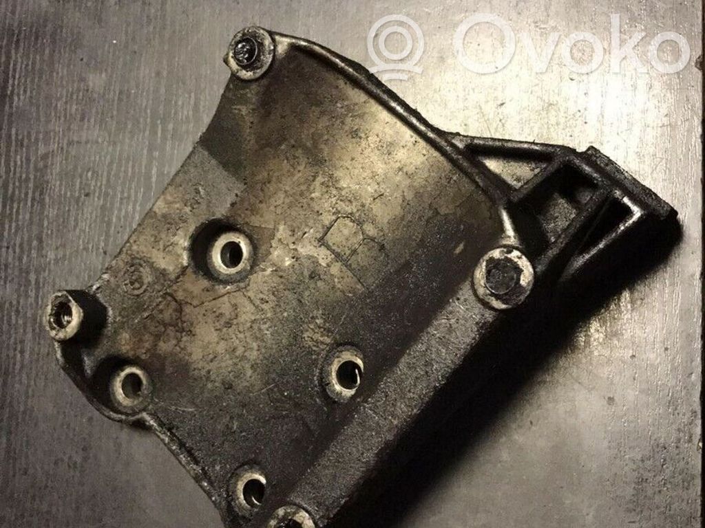 BMW 5 E39 A/C compressor mount bracket 