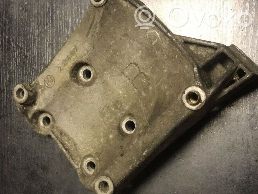 A/C compressor mount bracket   2245417