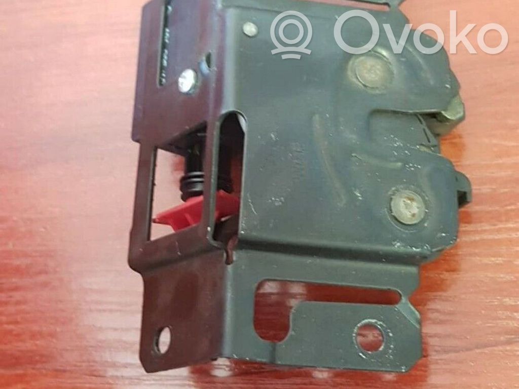BMW 3 E46 Tailgate/trunk/boot lock/catch/latch 