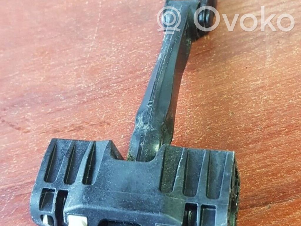 BMW 1 E81 E87 Front door check strap stopper 