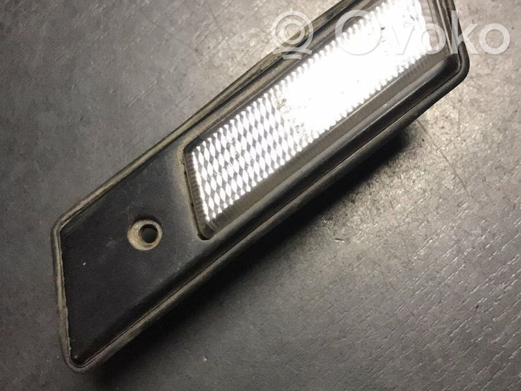 Front fender indicator light   9405075