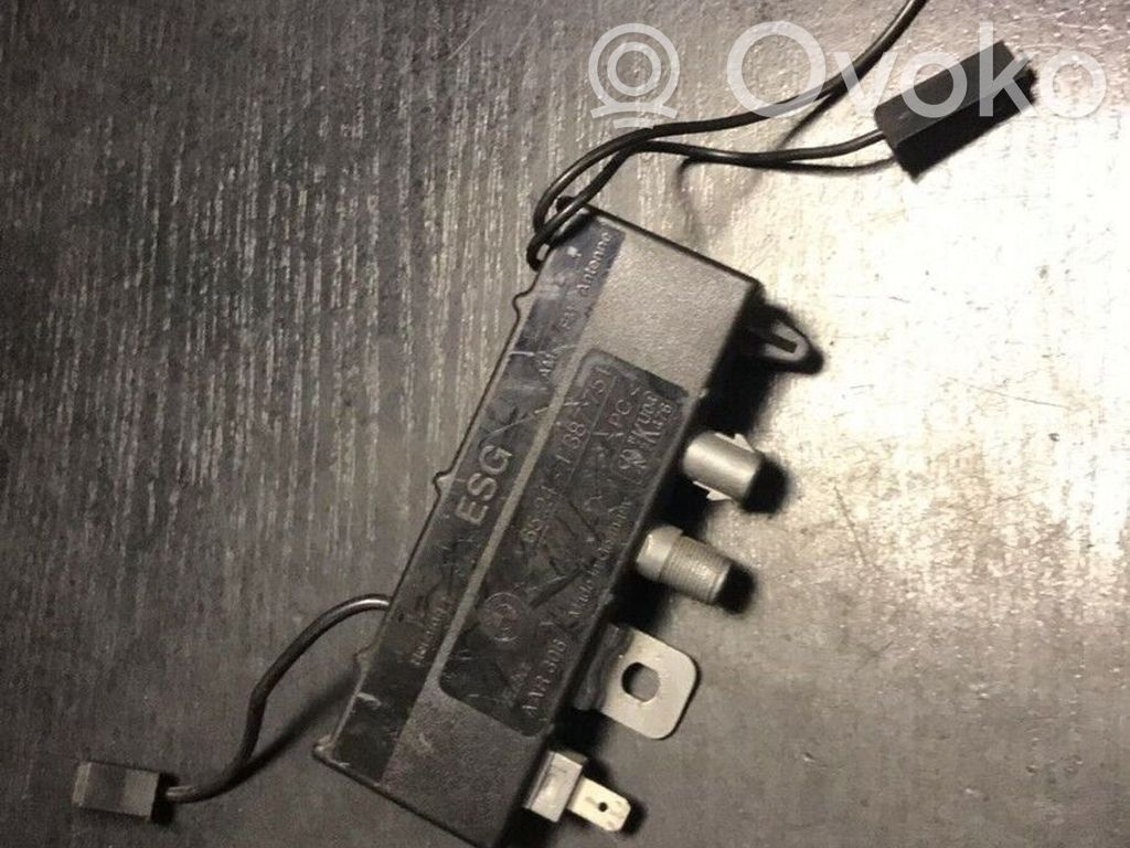 BMW 3 E36 Antenna control unit 
